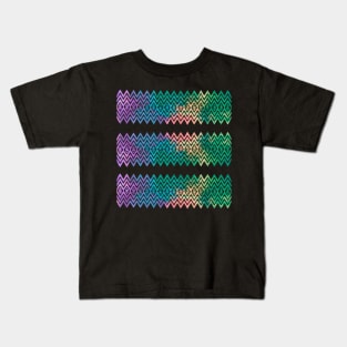 Colourful Purple and Green Zigzag Silhouette Digital Art Kids T-Shirt